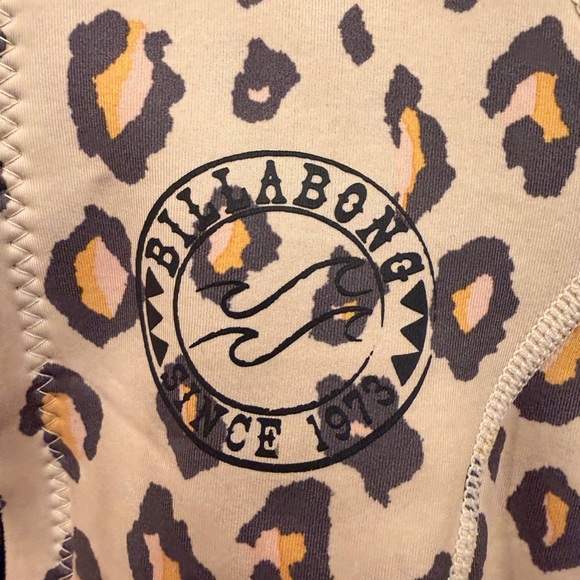 Billabong Wetsuit Jacket Youth 14 Leopard Print Full Zip Surf Swim - Picture 2 of 10